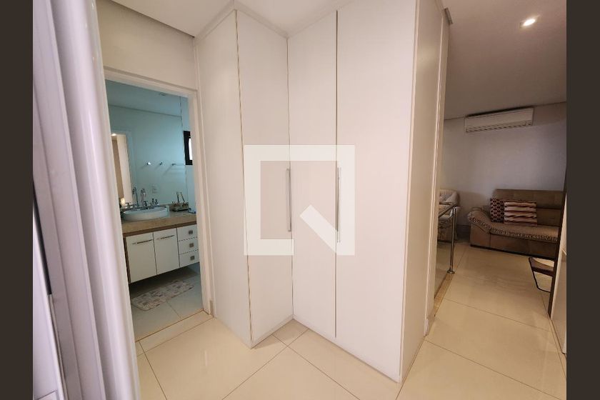 Apartamento à Venda - Bosque, 3 Quartos,  185 m2 em , Campinas - sp | SoloBR