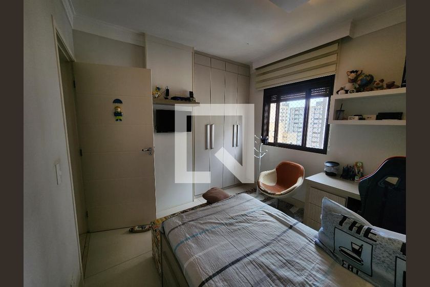 Apartamento à Venda - Bosque, 3 Quartos,  185 m2 em , Campinas - sp | SoloBR