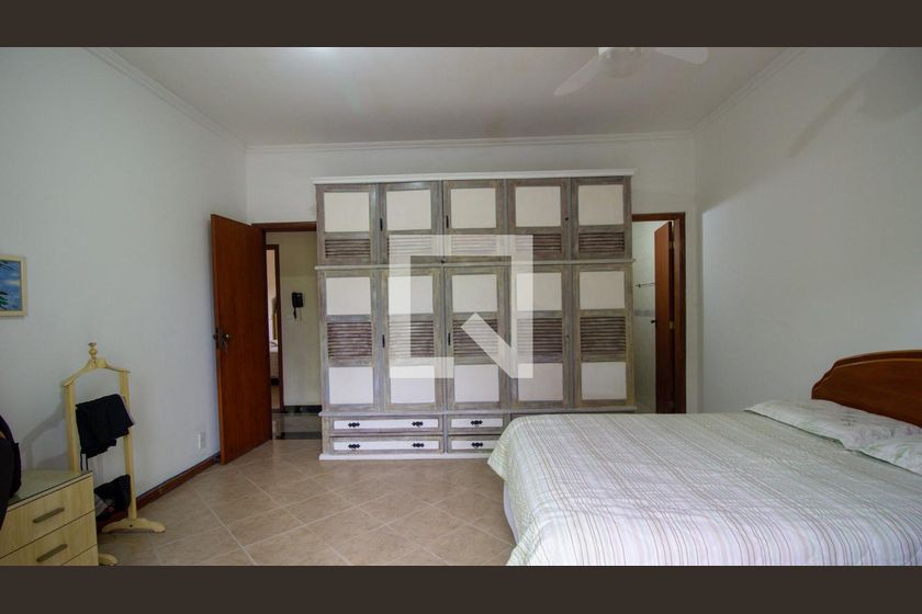 Casa, 3 quartos, 360 m² - Foto 61