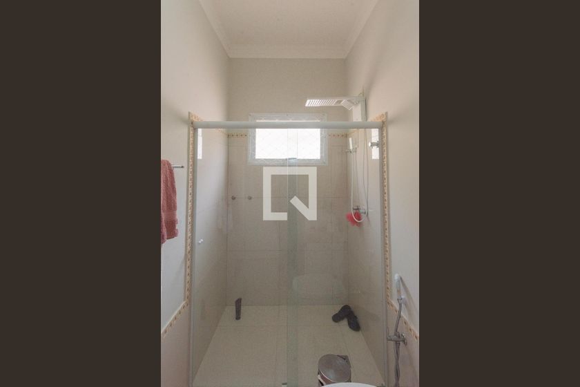 Casa à Venda - Swiss Park, 4 Quartos,  317 m2 em , Campinas - sp | SoloBR