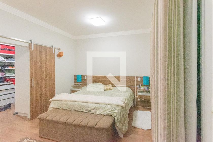 Casa à Venda - Swiss Park, 4 Quartos,  317 m2 em , Campinas - sp | SoloBR