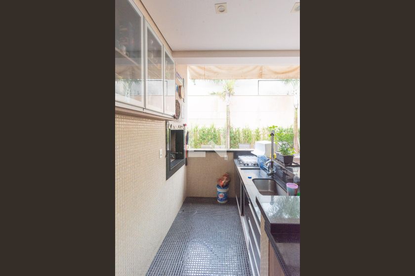 Casa à Venda - Swiss Park, 4 Quartos,  317 m2 em , Campinas - sp | SoloBR
