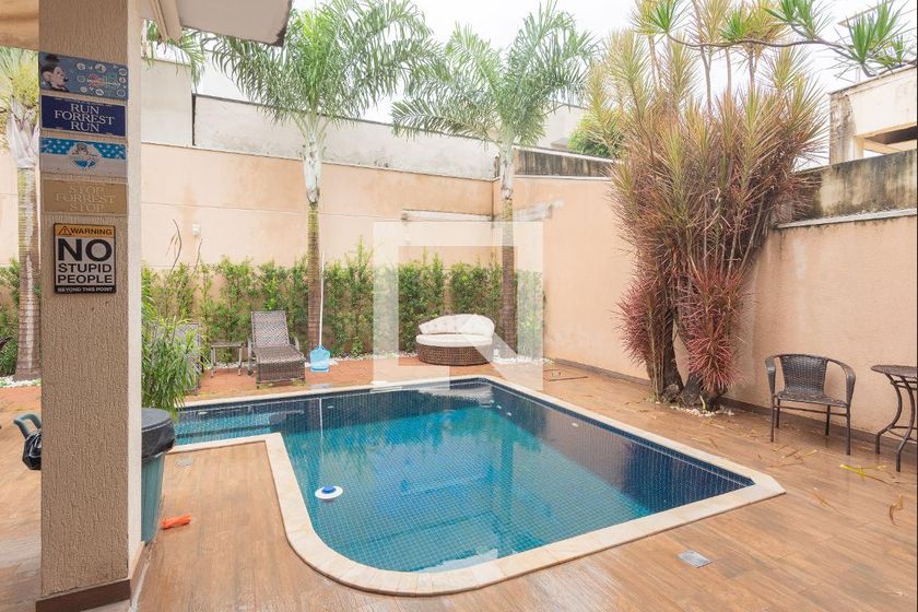 Casa à Venda - Swiss Park, 4 Quartos,  317 m2 em , Campinas - sp | SoloBR
