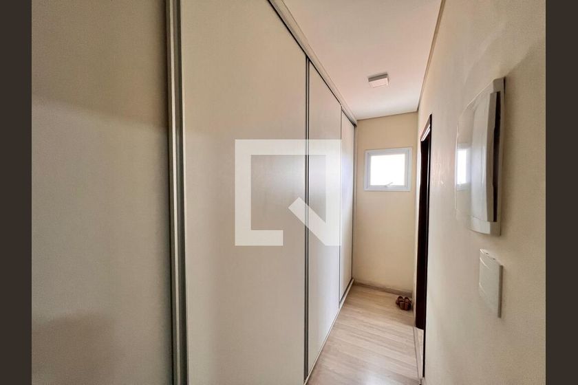 Casa à Venda - Swiss Park, 3 Quartos,  250 m2 em , Campinas - sp | SoloBR