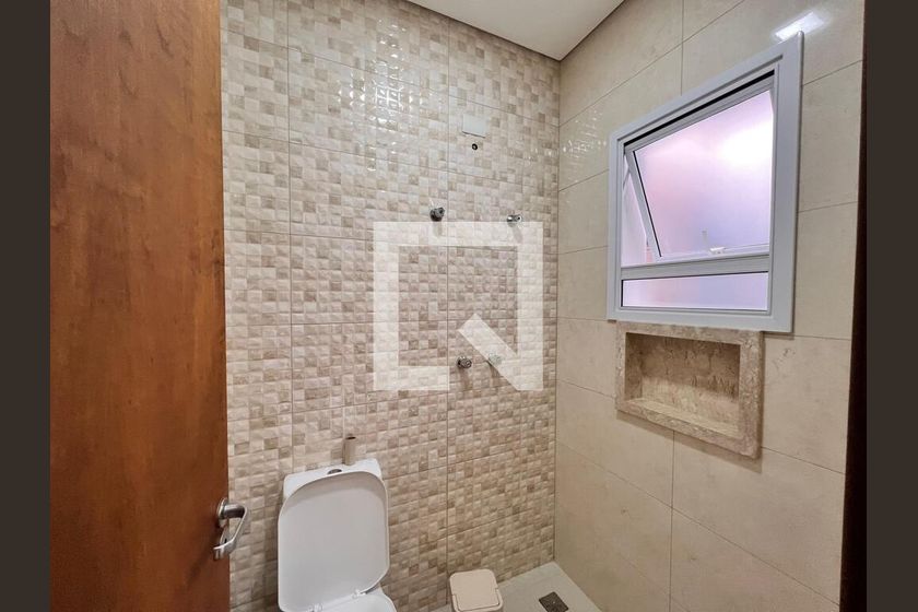 Casa à Venda - Swiss Park, 3 Quartos,  250 m2 em , Campinas - sp | SoloBR