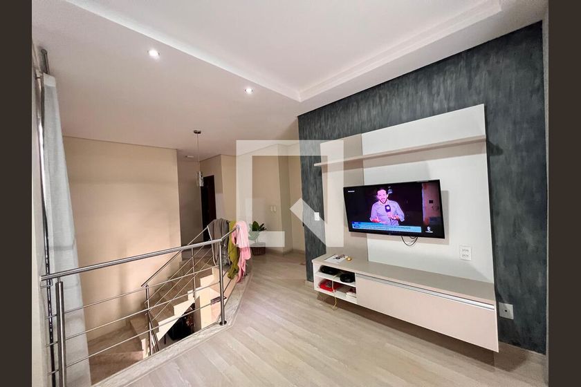 Casa à Venda - Swiss Park, 3 Quartos,  250 m2 em , Campinas - sp | SoloBR
