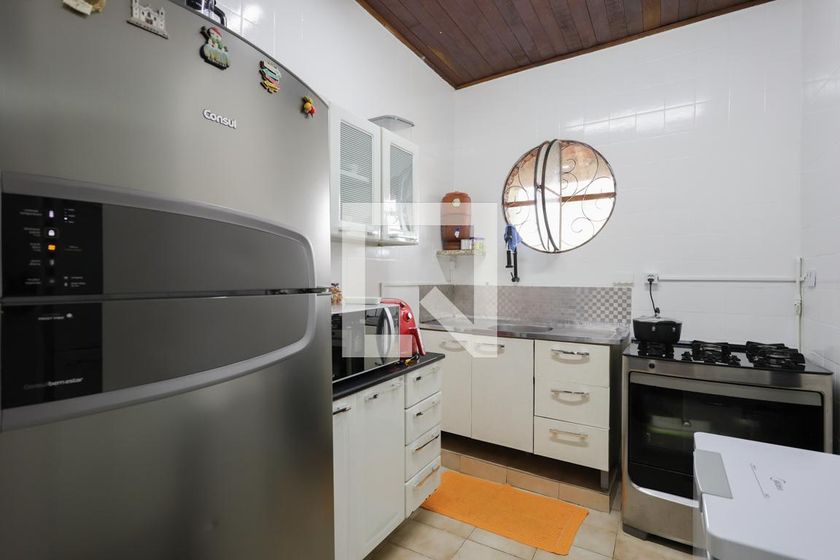Casa, 6 quartos, 225 m² - Foto 25