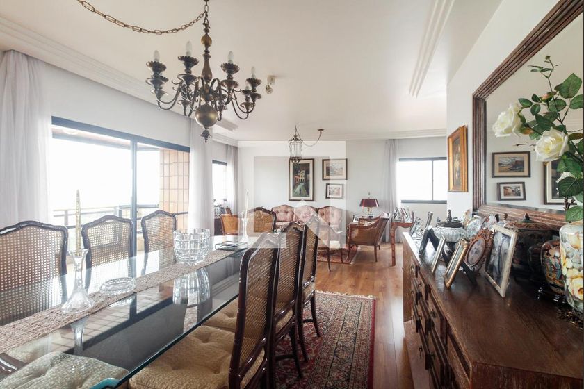 Apartamento, 3 quartos, 200 m² - Foto 1