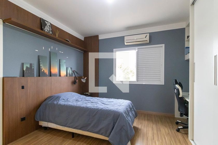 Casa à Venda - Swiss Park, 4 Quartos,  322 m2 em , Campinas - sp | SoloBR