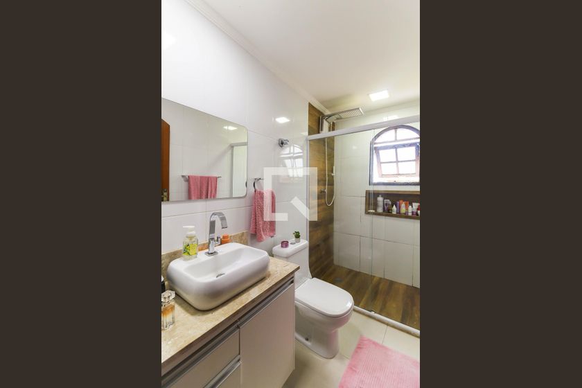 Casa, 3 quartos, 220 m² - Foto 37