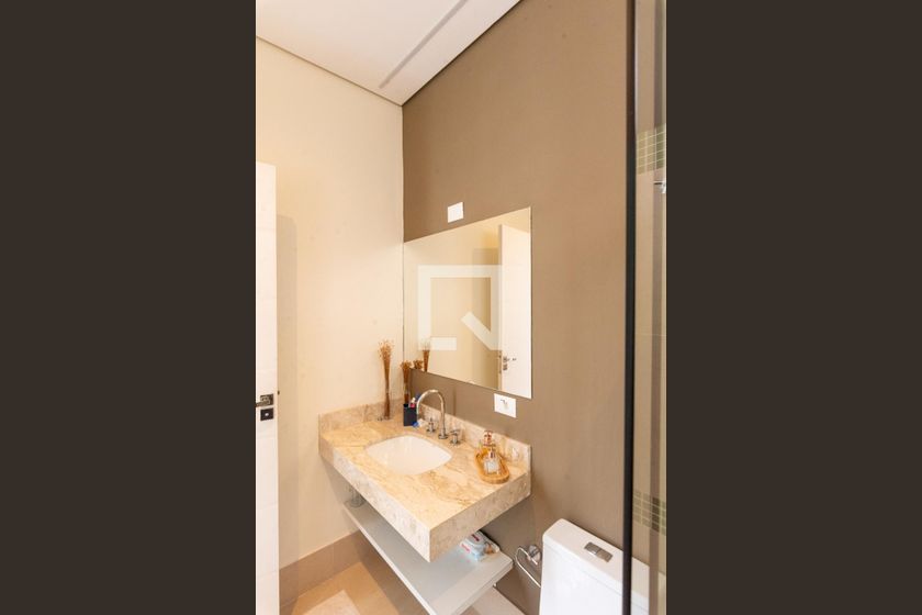 Casa à Venda - Swiss Park, 4 Quartos,  480 m2 em , Campinas - sp | SoloBR
