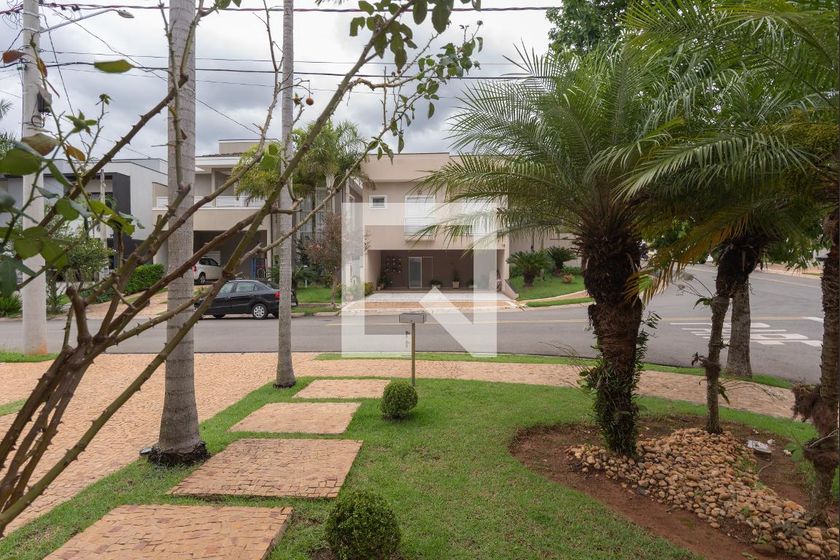Casa à Venda - Swiss Park, 4 Quartos,  480 m2 em , Campinas - sp | SoloBR