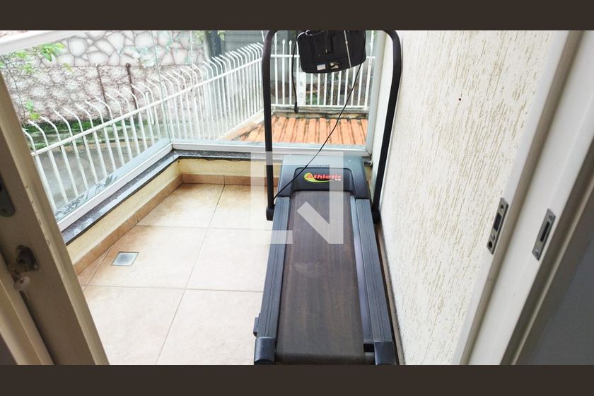 Casa, 4 quartos, 215 m² - Foto 43