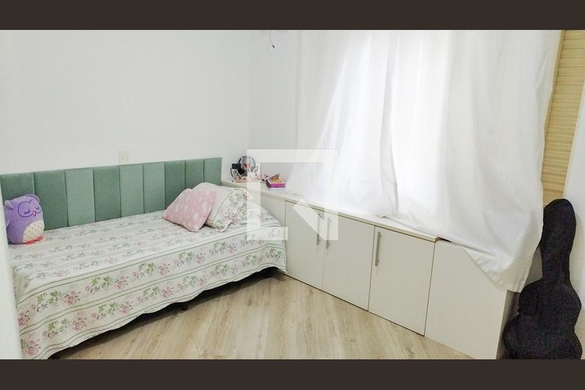 Casa, 4 quartos, 215 m² - Foto 47
