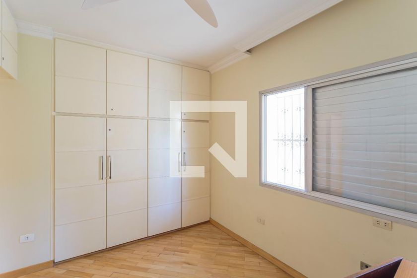 Casa, 4 quartos, 248 m² - Foto 38