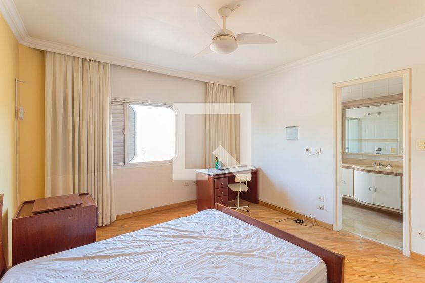 Casa, 4 quartos, 248 m² - Foto 52