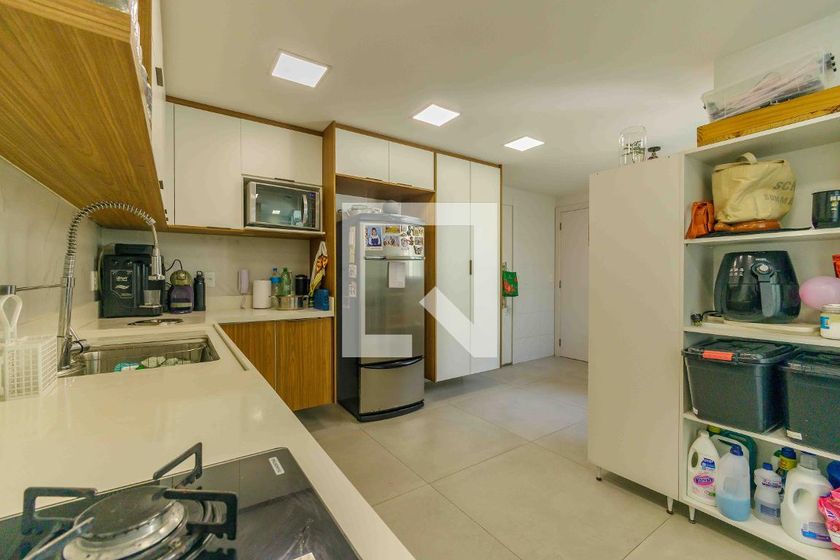 Cobertura, 3 quartos, 260 m² - Foto 40