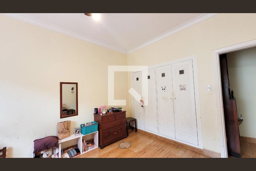 Casa à Venda - Guanabara, 5 Quartos,  350 m2 em , Campinas - sp | SoloBR