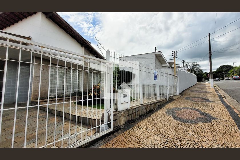 Casa à Venda - Guanabara, 5 Quartos,  350 m2 em , Campinas - sp | SoloBR