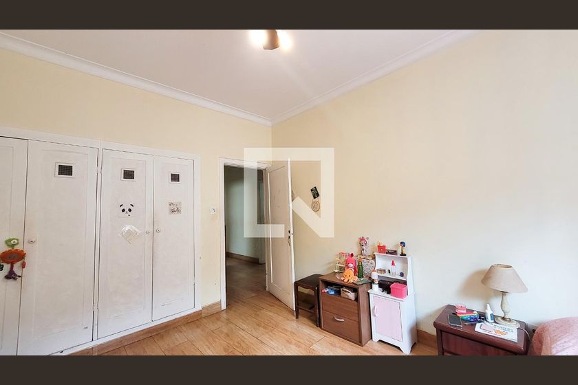 Casa à Venda - Guanabara, 5 Quartos,  350 m2 em , Campinas - sp | SoloBR