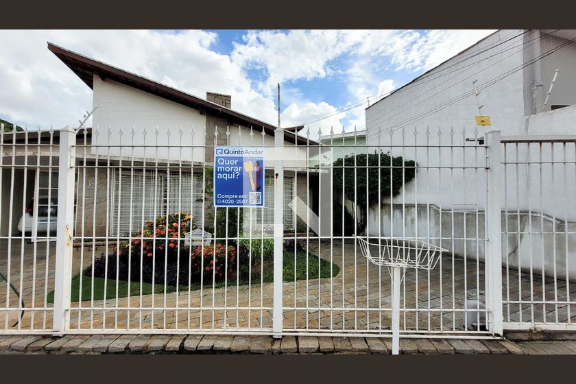 Casa à Venda - Guanabara, 5 Quartos,  350 m2 em , Campinas - sp | SoloBR