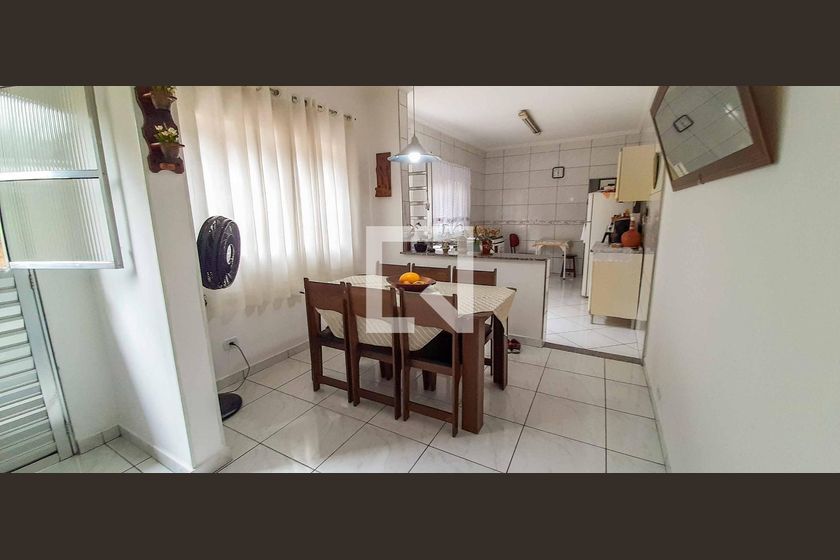 Casa, 4 quartos, 198 m² - Foto 6