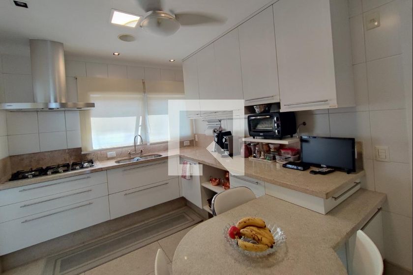 Apartamento à Venda - Cambuí, 4 Quartos,  370 m2 em , Campinas - sp | SoloBR