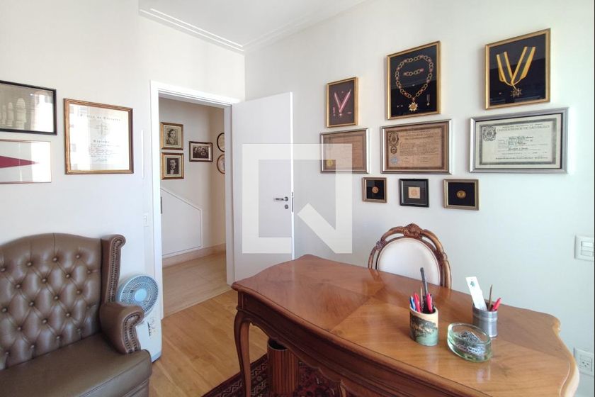 Apartamento à Venda - Cambuí, 4 Quartos,  370 m2 em , Campinas - sp | SoloBR