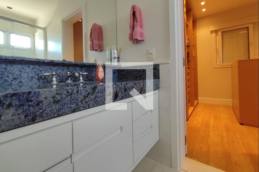 Apartamento à Venda - Cambuí, 4 Quartos,  370 m2 em , Campinas - sp | SoloBR