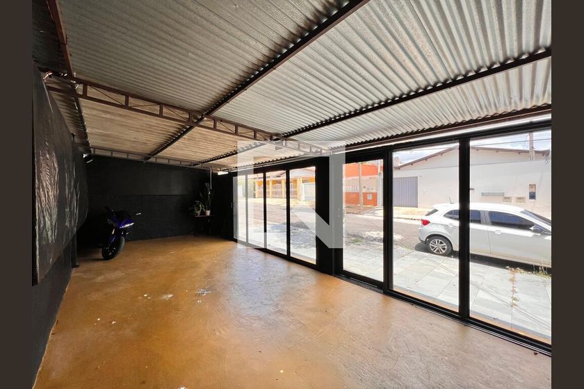 Casa à Venda - Parque Prado, 5 Quartos,  270 m2 em , Campinas - sp | SoloBR
