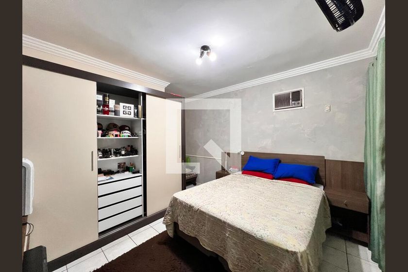 Casa à Venda - Parque Prado, 5 Quartos,  270 m2 em , Campinas - sp | SoloBR