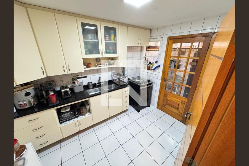 Casa, 3 quartos, 200 m² - Foto 39