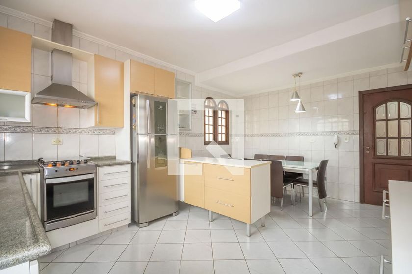 Casa, 3 quartos, 250 m² - Foto 62