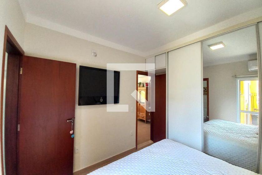Casa à Venda - Swiss Park, 5 Quartos,  310 m2 em , Campinas - sp | SoloBR