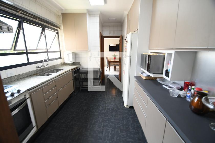 Apartamento à Venda - Cambuí, 4 Quartos,  306 m2 em , Campinas - sp | SoloBR