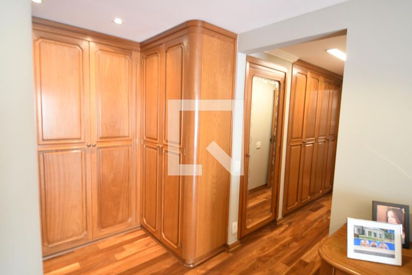 Apartamento à Venda - Cambuí, 4 Quartos,  306 m2 em , Campinas - sp | SoloBR
