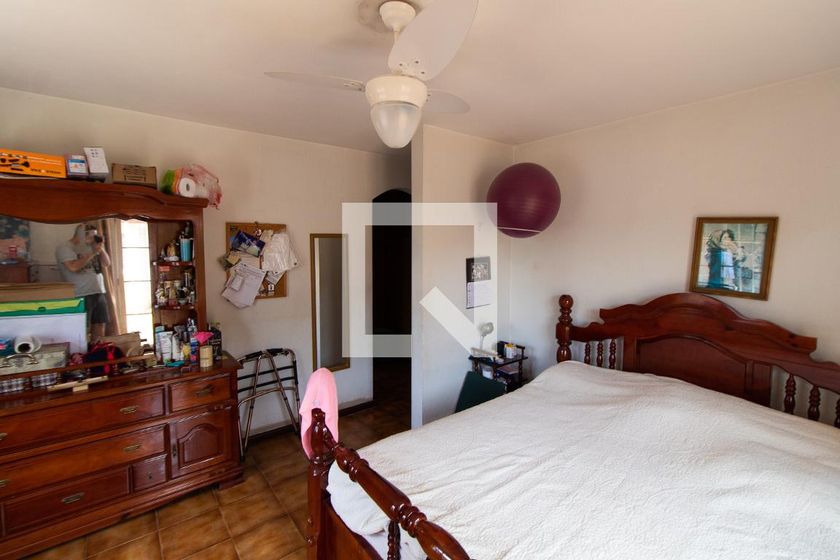 Casa à Venda - Jardim Flamboyant, 3 Quartos,  210 m2 em , Campinas - sp | SoloBR