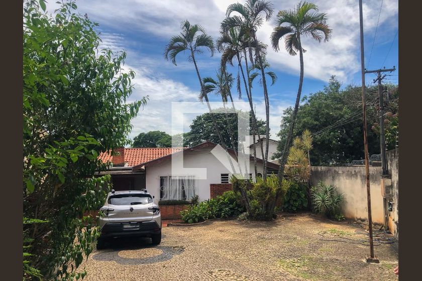 Casa à Venda - Jardim Flamboyant, 3 Quartos,  210 m2 em , Campinas - sp | SoloBR