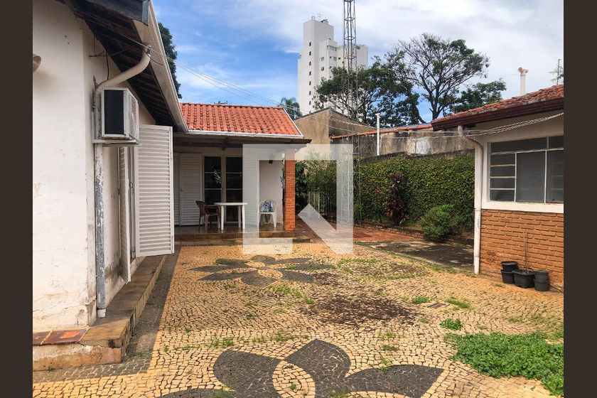 Casa à Venda - Jardim Flamboyant, 3 Quartos,  210 m2 em , Campinas - sp | SoloBR
