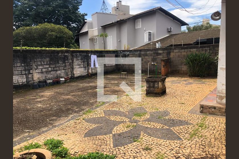 Casa à Venda - Jardim Flamboyant, 3 Quartos,  210 m2 em , Campinas - sp | SoloBR