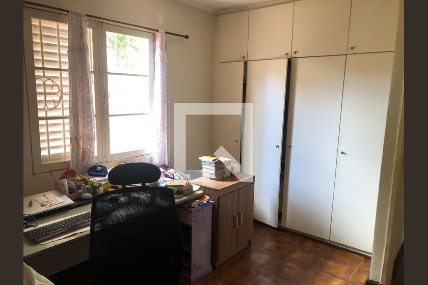 Casa à Venda - Jardim Flamboyant, 3 Quartos,  210 m2 em , Campinas - sp | SoloBR