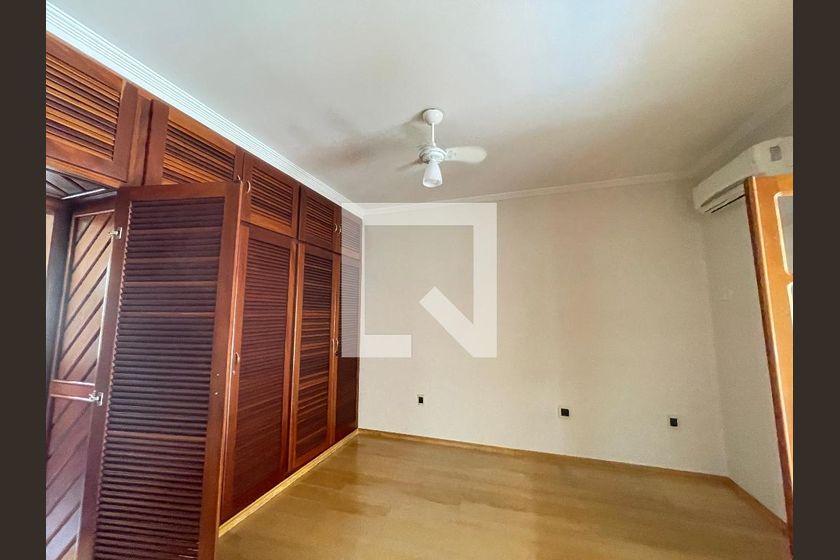 Casa à Venda - Jardim Flamboyant, 5 Quartos,  652 m2 em , Campinas - sp | SoloBR