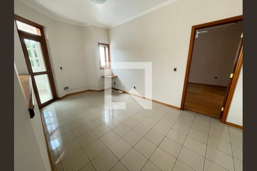 Casa à Venda - Jardim Flamboyant, 5 Quartos,  652 m2 em , Campinas - sp | SoloBR