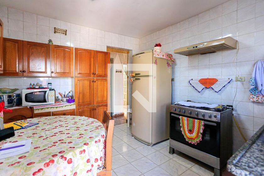 Casa, 3 quartos, 270 m² - Foto 57