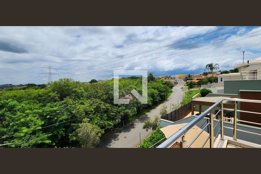 Casa à Venda - Lot. Alphaville Campinas, 3 Quartos,  275 m2 em , Campinas - sp | SoloBR