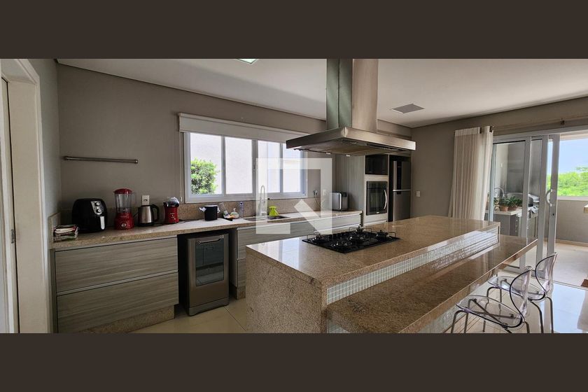 Casa à Venda - Lot. Alphaville Campinas, 3 Quartos,  275 m2 em , Campinas - sp | SoloBR