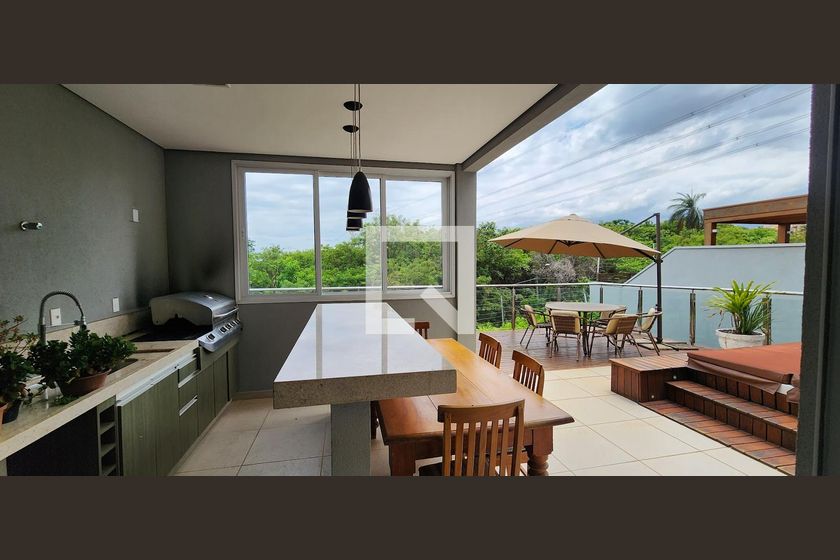 Casa à Venda - Lot. Alphaville Campinas, 3 Quartos,  275 m2 em , Campinas - sp | SoloBR