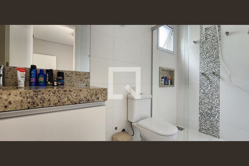 Casa à Venda - Lot. Alphaville Campinas, 3 Quartos,  275 m2 em , Campinas - sp | SoloBR