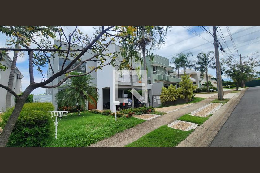 Casa à Venda - Lot. Alphaville Campinas, 3 Quartos,  275 m2 em , Campinas - sp | SoloBR