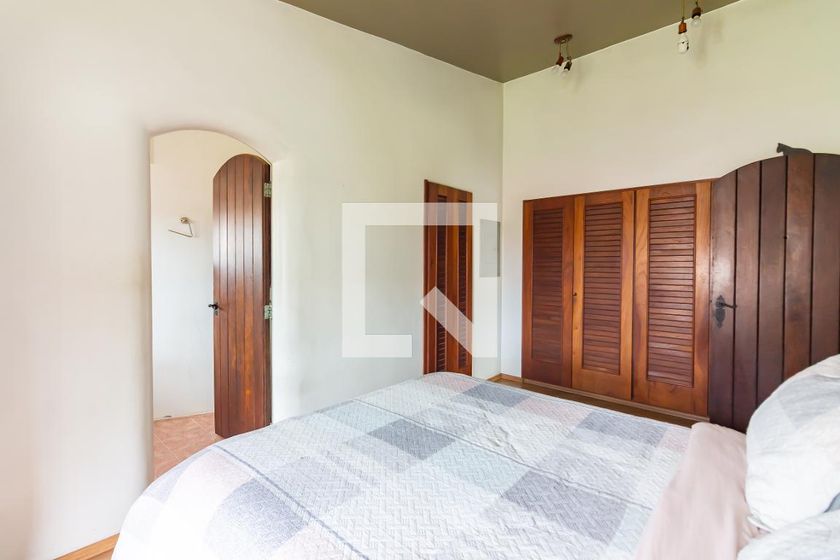 Casa, 3 quartos, 300 m² - Foto 31